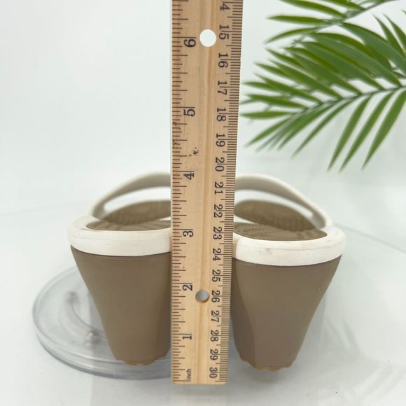 Crocs Sassari Slide Sandal Women's Size 7 Brown White Rubber Slip On Shoes - Picture 9 of 14